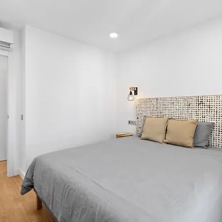 Апартаменти Large And Centrally Located In Puebla Lucia Фуенхірола