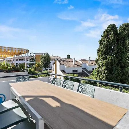 Large And Centrally Located In Puebla Lucia Fuengirola